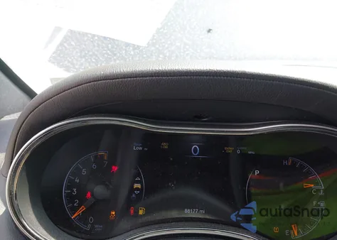 2018 Jeep Grand Cherokee High Altitude 4X4 из США, поврежденный, VIN 1C4RJFCG7JC264395